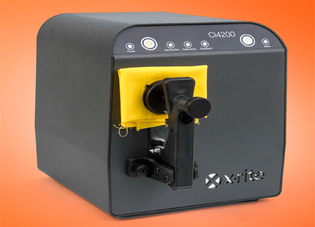 緊湊型臺(tái)式色差儀圖片